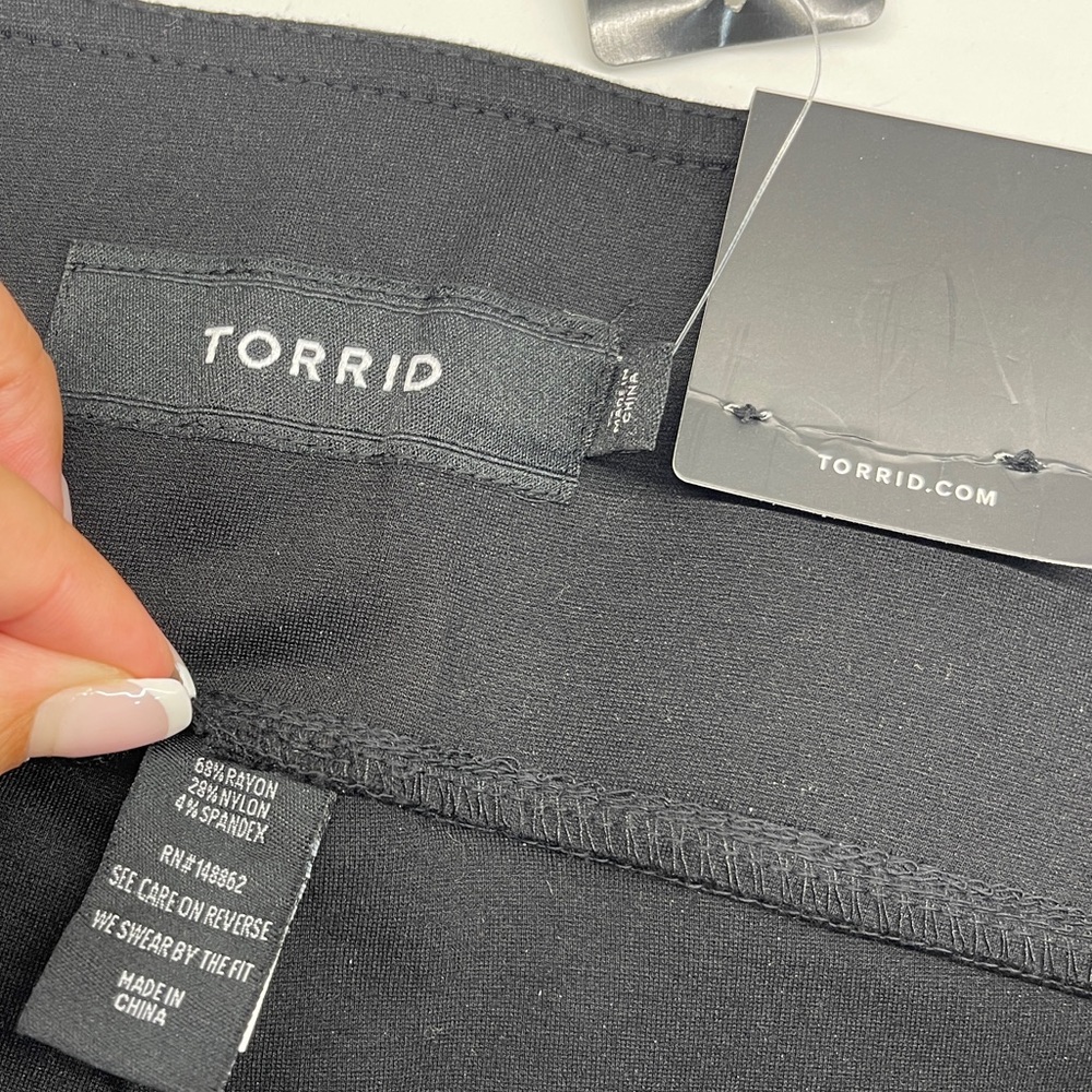 Torrid pixie pant - Picture 2 of 2